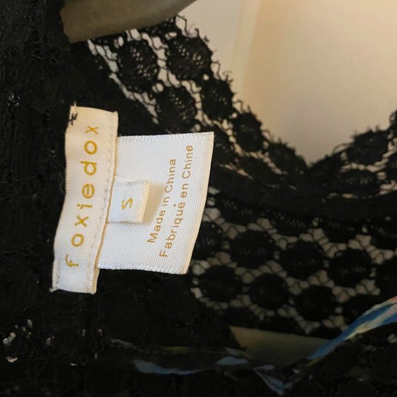 Foxiedox Lace and Print Detail Midi Dress - Sweetwater Print (S) - Picture 8 of 9